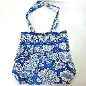 Vera Bradley Blue Lagoon Villager Toggle Close Tote Bag